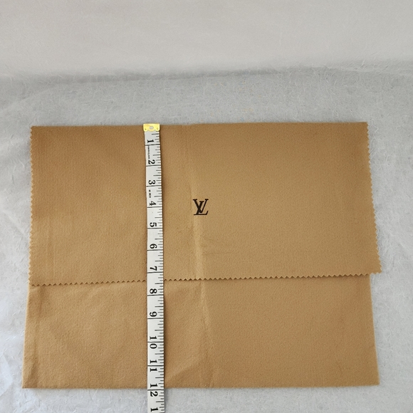 Auth Louis Vuitton Dustbag - Picture 2 of 4